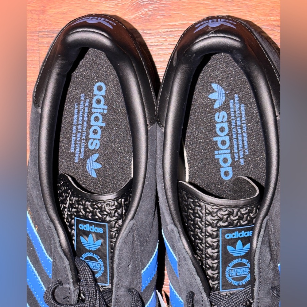 Adidas size 12 - Picture 7 of 14